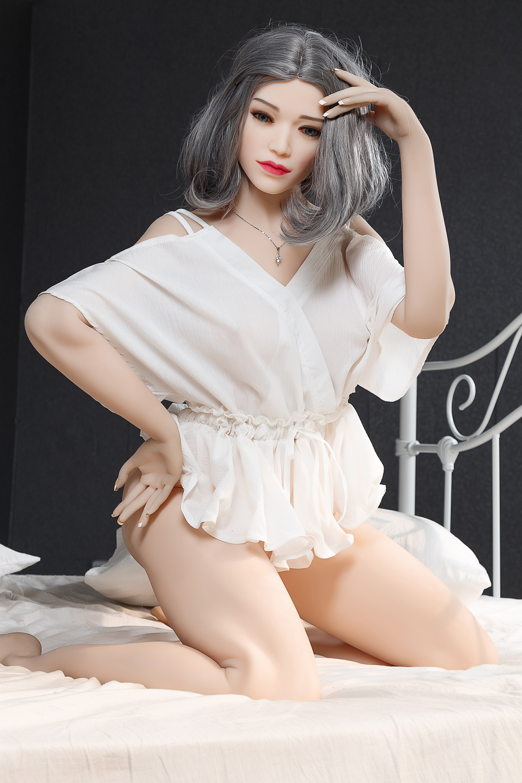 AIBEI |  Tabitha - 5ft 5 /165cm Small Breast Realistic Sex Doll-First Love Doll