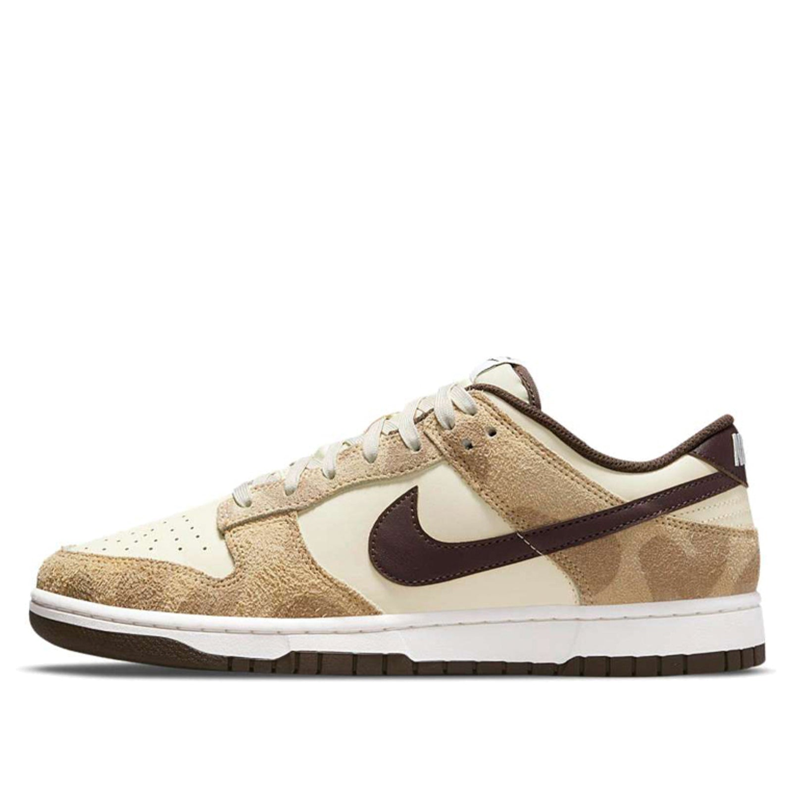 dunk low premium giraffe