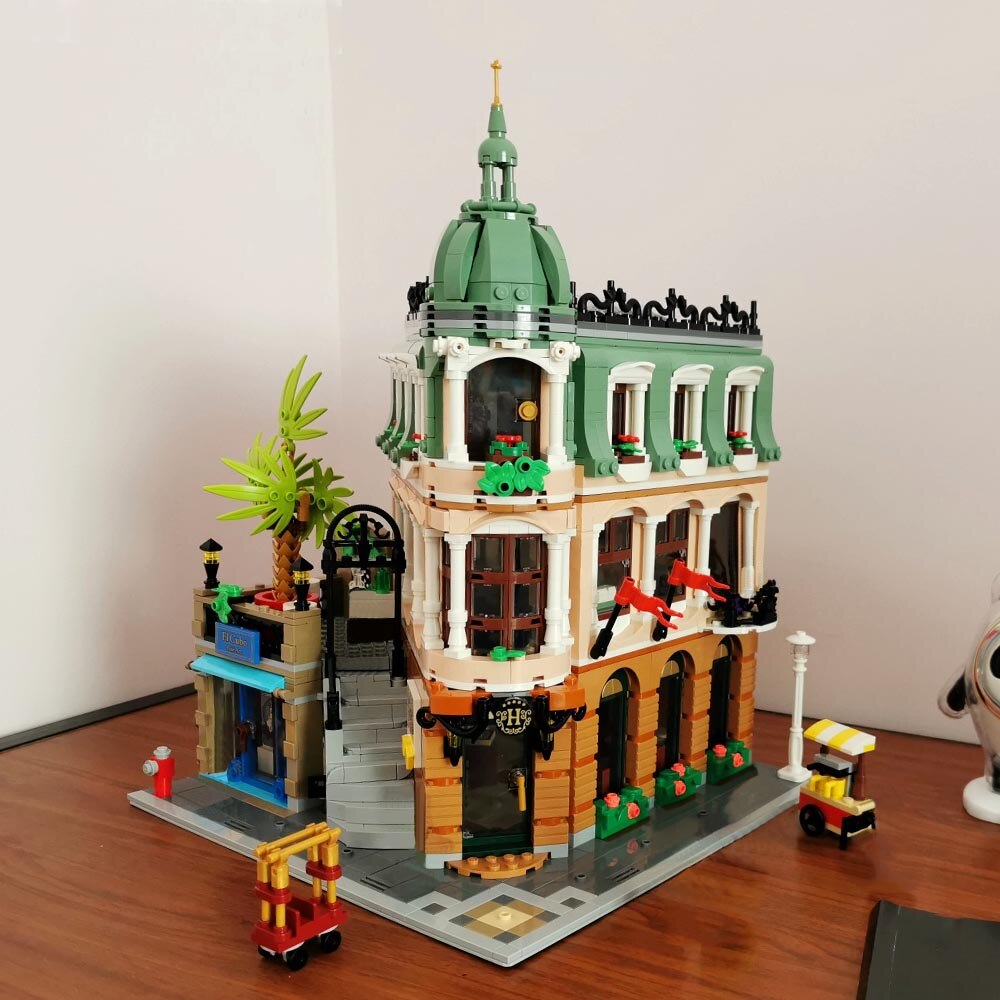 Creative Expert 10297 Boutique Hotel Model Modular Houses Building Blocks Bricks Toys for Children Adults Anniversary Gifts