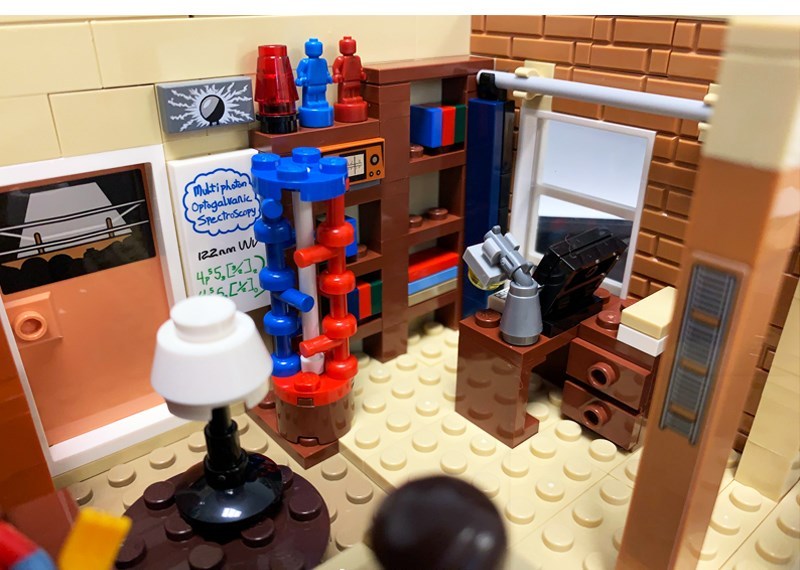 16024  The Big Bang Theory 534Pcs and Central Perk 1228Pcs Ideas Model Building Blocks 21302 21319