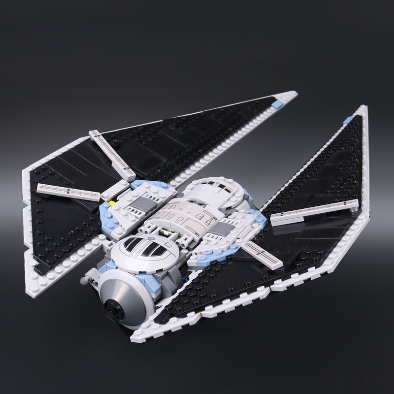 05048 Star Classic Model Wars 543Pcs The TIE Striker Building Blocks