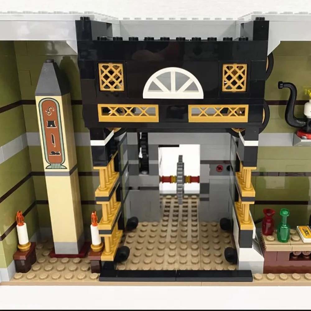 creatoring Expert Classic Hot Sale Model Moc Modular Haunted Houses Building Blocks 2025