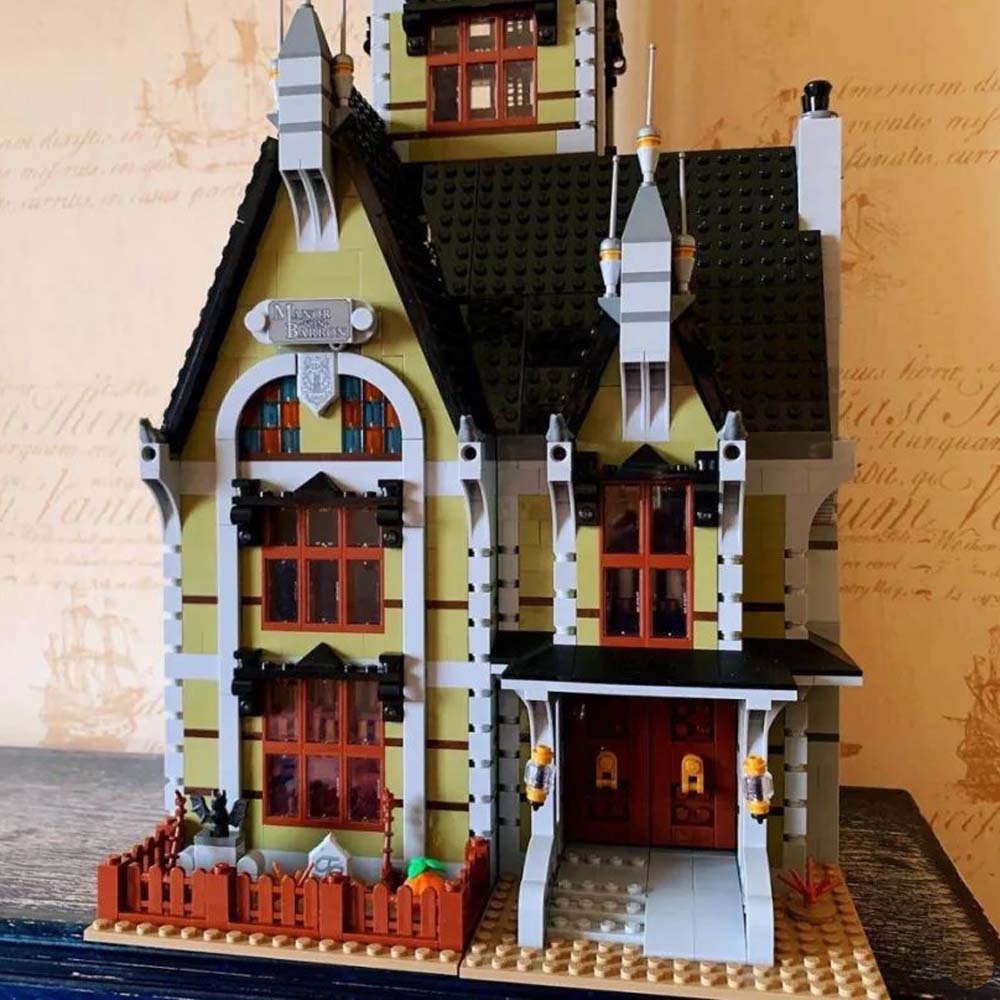 creatoring Expert Classic Hot Sale Model Moc Modular Haunted Houses Building Blocks 2025