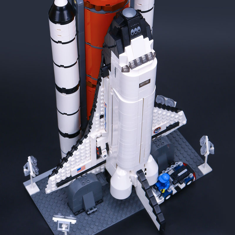 16014 Space Shuttle Expedition Model Building Blocks Bricks 10231 10213 83014