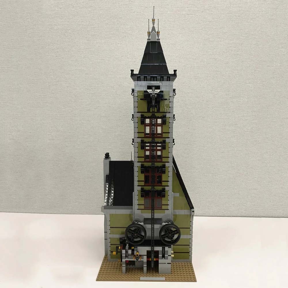 creatoring Expert Classic Hot Sale Model Moc Modular Haunted Houses Building Blocks 2025