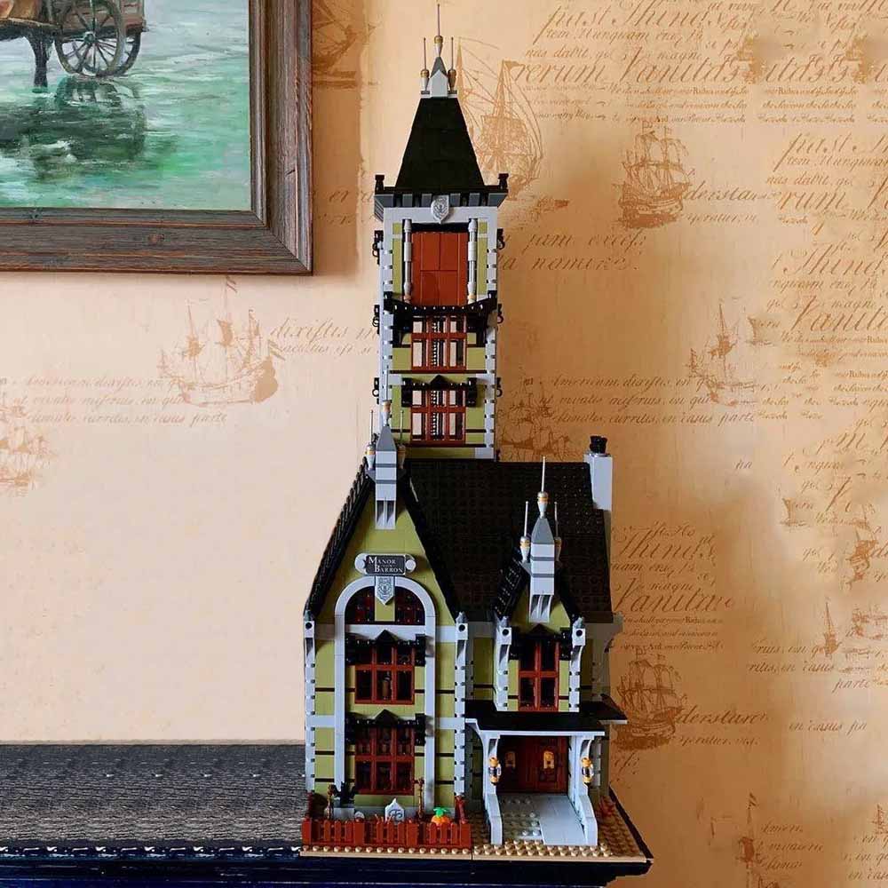 creatoring Expert Classic Hot Sale Model Moc Modular Haunted Houses Building Blocks 2025
