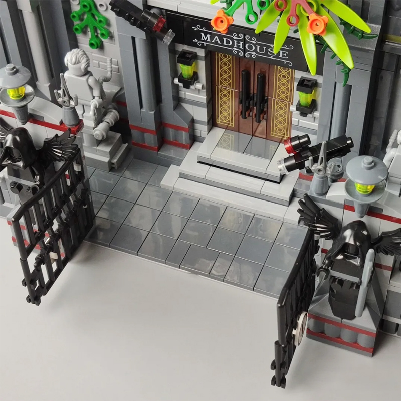 PANLOS 613002 Movie City Street View Expert MOC Lunatic Hospital Advanced Model Building Blocks