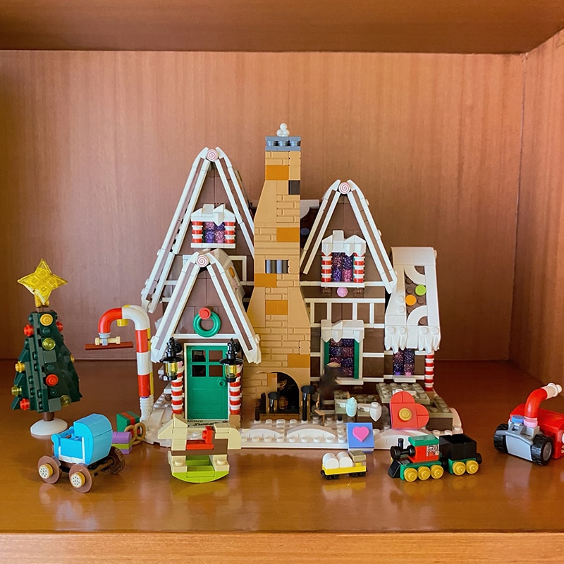In Stock Compatible With Girl Friends Gingerbreaded House Bricks Set With Figure&amp; Building Blocks Toys For Kids Christmas Gift