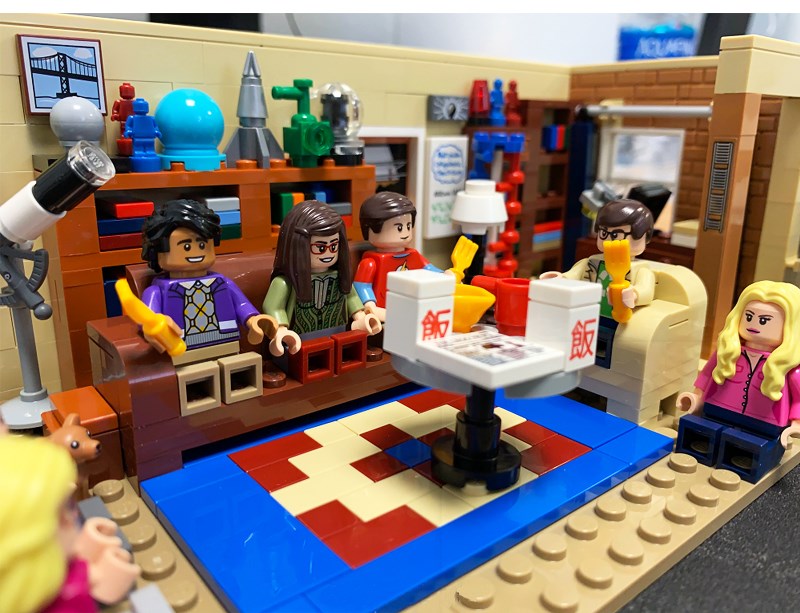 16024  The Big Bang Theory 534Pcs and Central Perk 1228Pcs Ideas Model Building Blocks 21302 21319