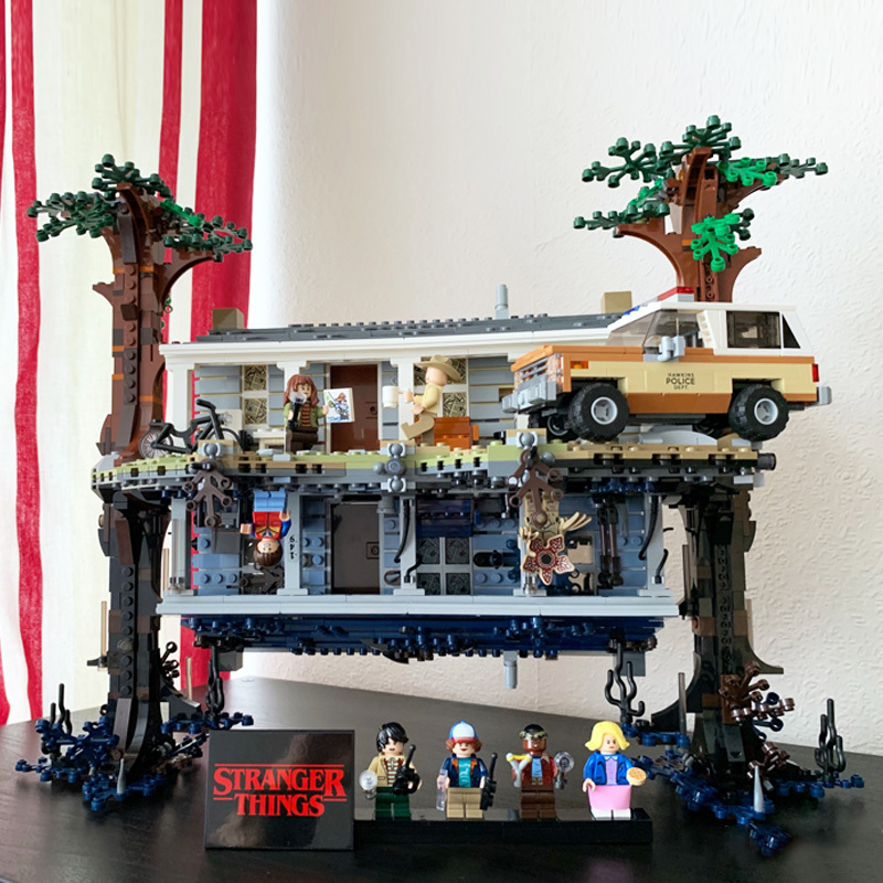2499pcs 75810 Stranger Things The Upside Down Building Blocks 75810