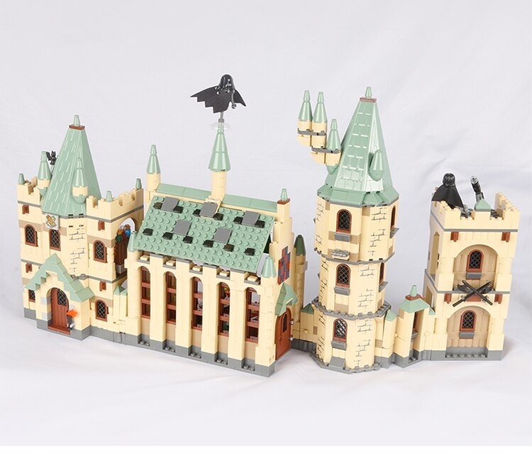16030 Creative Toys Movies The Castle Building Block 4842