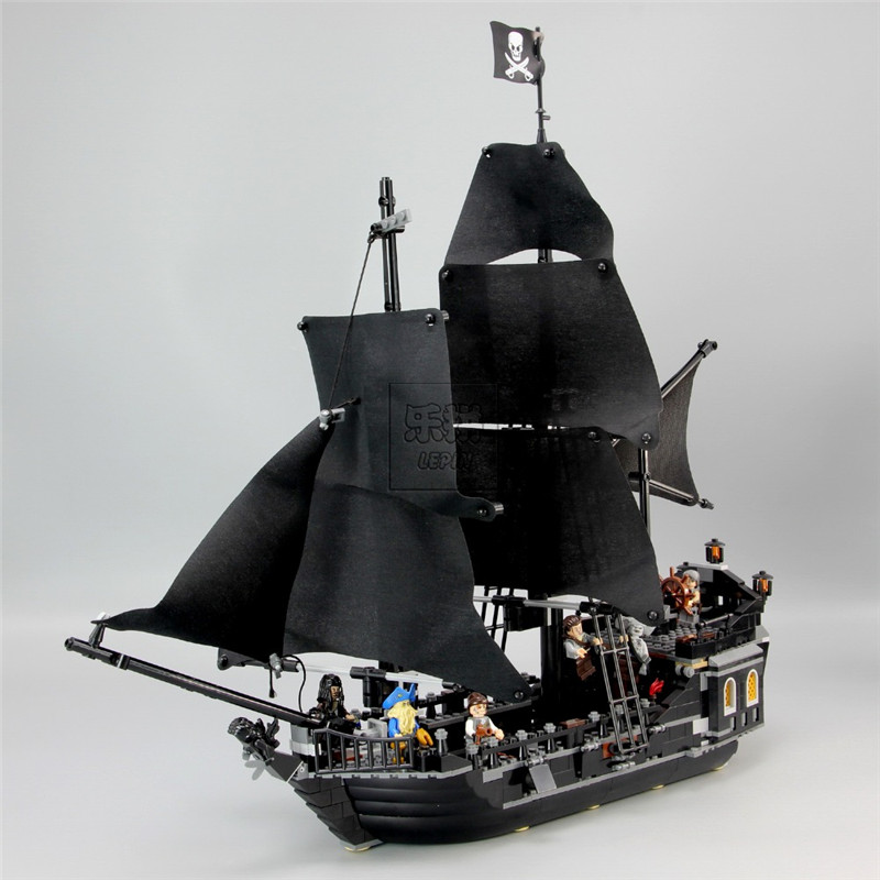 804pcs The Black Pearl City Assemble Building Blocks 16006 4184