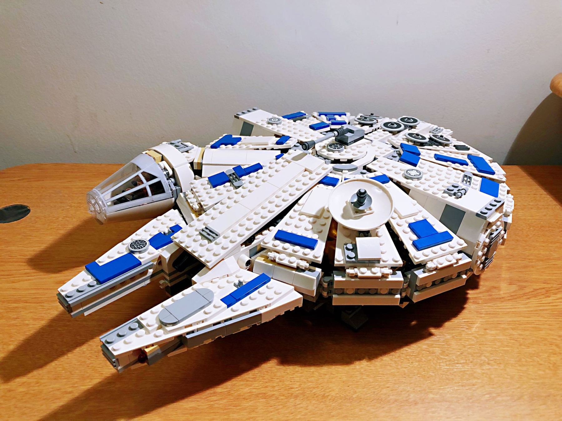 LepinBlocks 05142 Kessel Run Millenniumm Falcon 75212 Model Movie Series Building Blocks