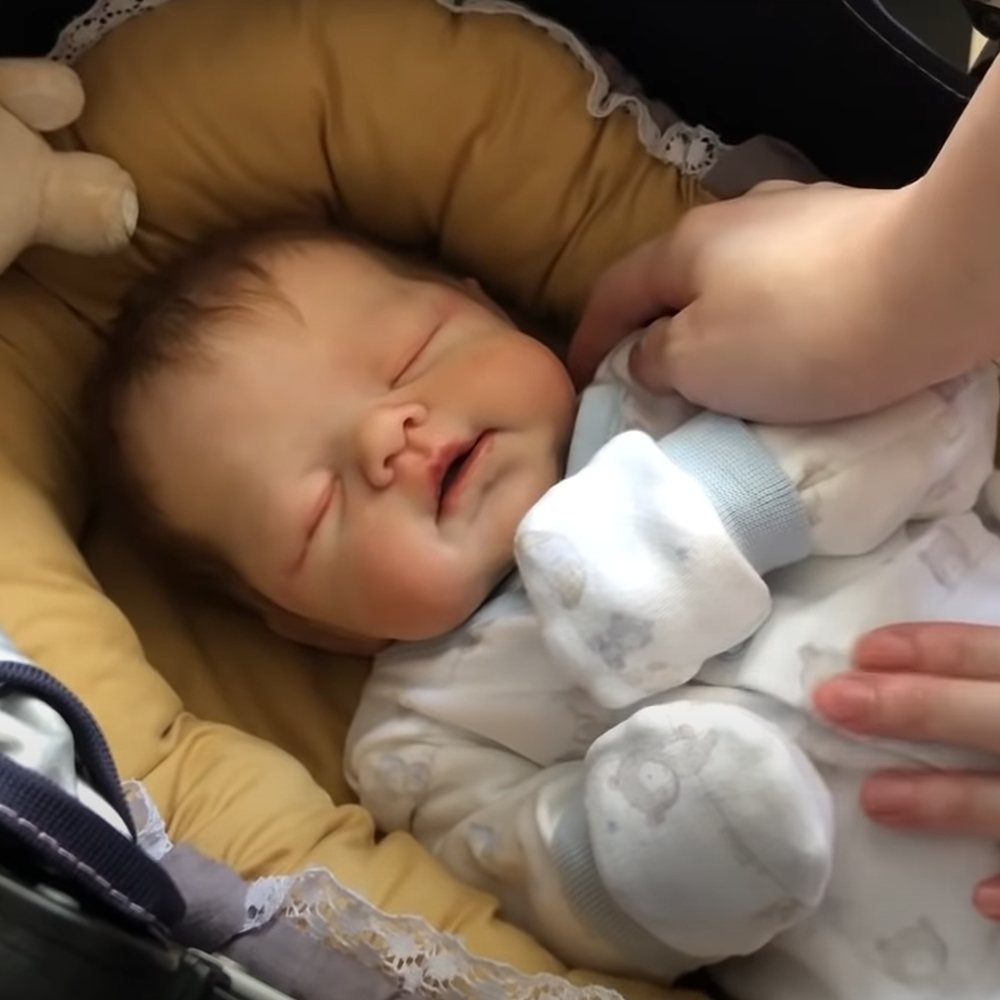 {❤️New Arrival❤️} 17'' Hivina Realistic Cute Reborn Baby Dolls