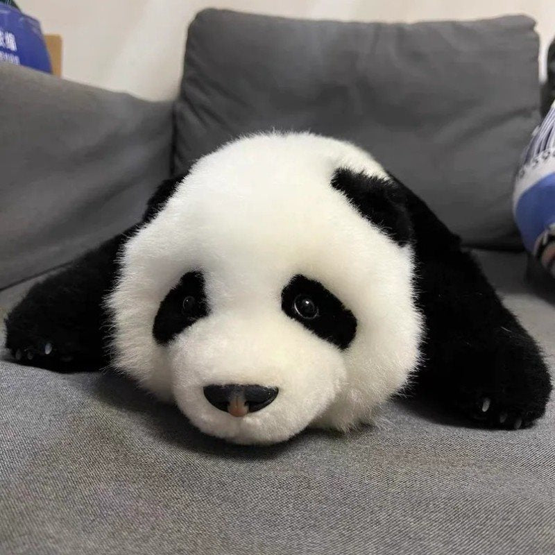 Panda,very realistic, 99% similar to the real panda.Simulation toys, panda toys