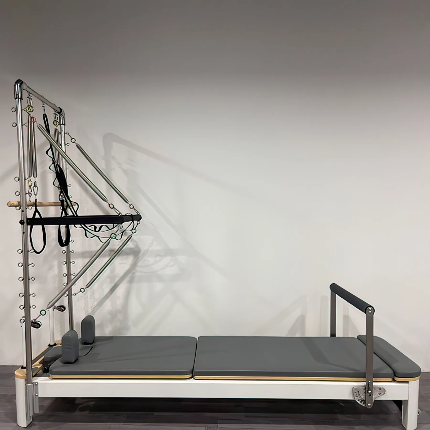 High-legged aluminum reformer - Ciga Pilates