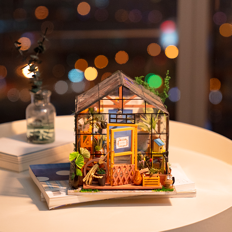 Rolife DIY Wooden Doll House Mini Town Dollhouse Bookshop Miniature House