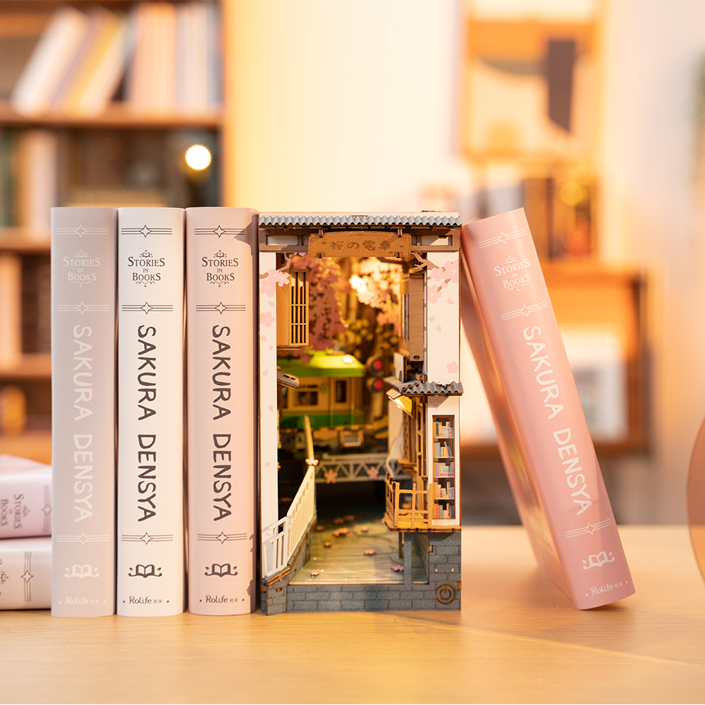 rolife sakura densya book nook shelf insert on the table for showcase