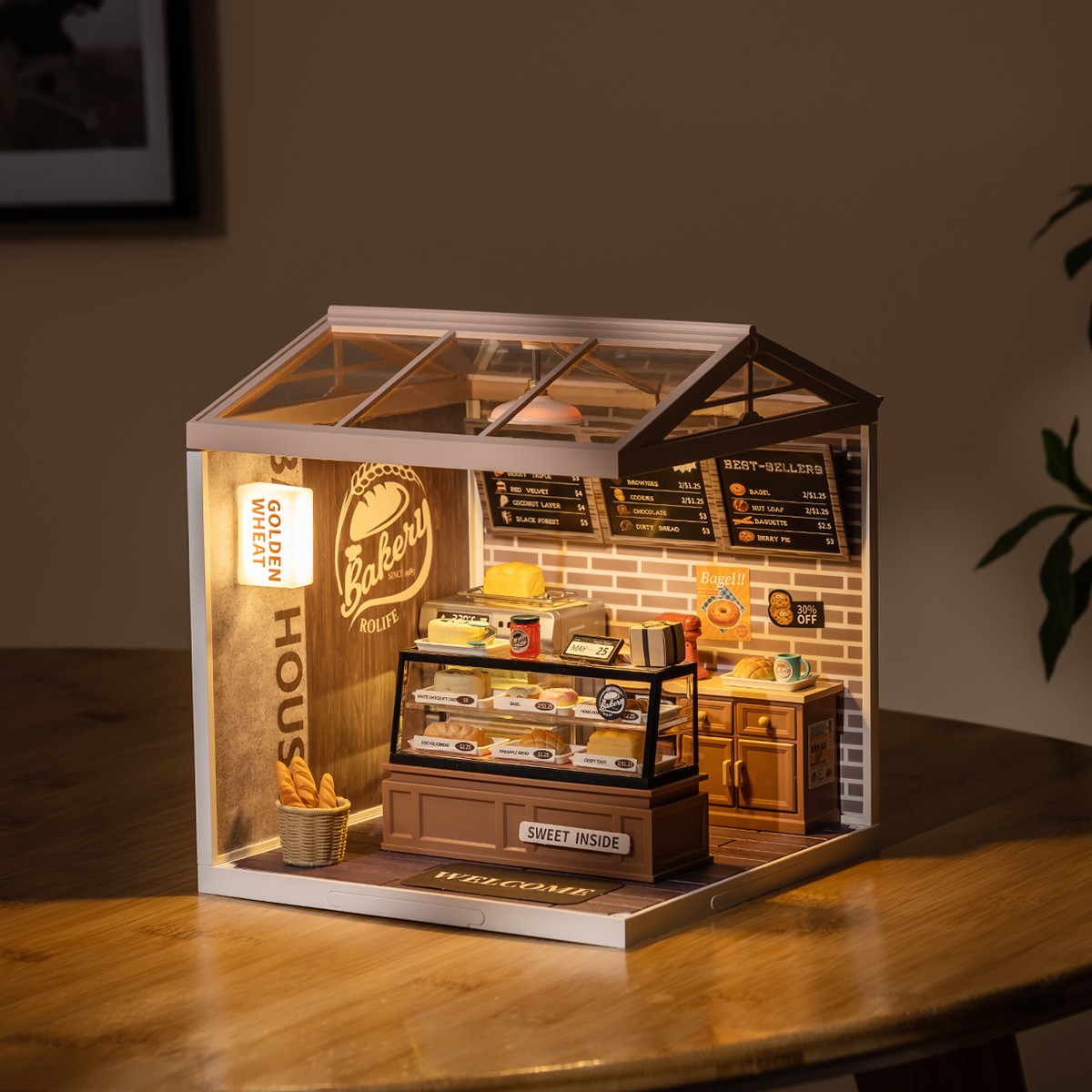 Rolife Super Creator Daily Inspiration Cafe Plastic DIY Miniature HouseXmas  Gift