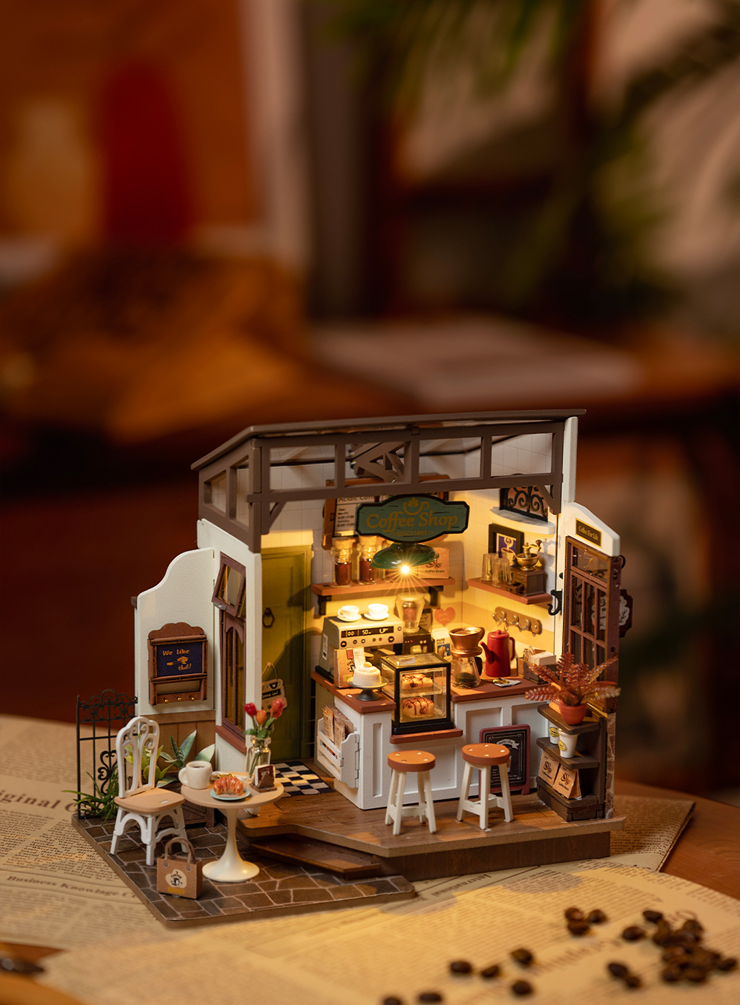 Rolife Flavory Café Miniature House Kit DG162