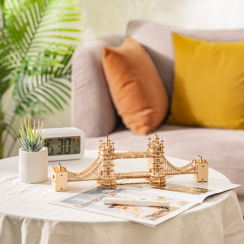 Rolife Tower Bridge TG412 Architecture 3D Wooden Puzzle