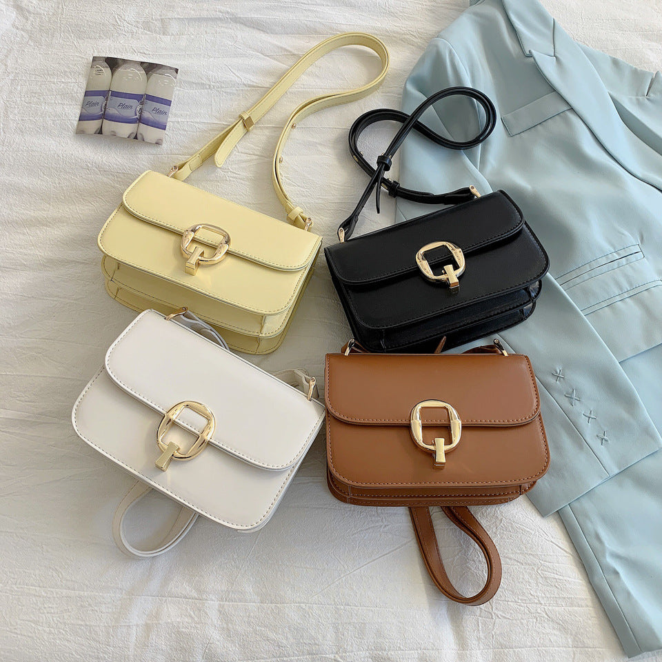 Малка квадратна чанта в корейски стил