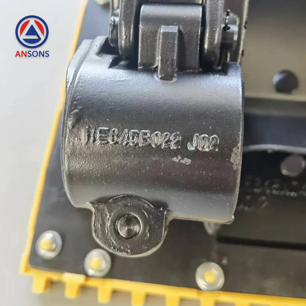Hyundai Escalator Step Aluminium Alloy HE645B002J01 HE645A045J02 Ansons Escalator Spare Parts