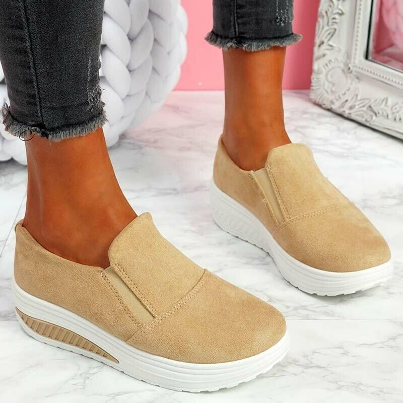 Non-slip sneakers for fashionable ladies