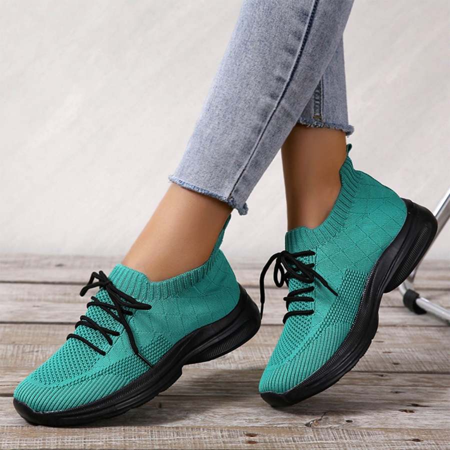Women's Lightweight Mesh Fly Woven Comfortable Breathable Sports Shoes