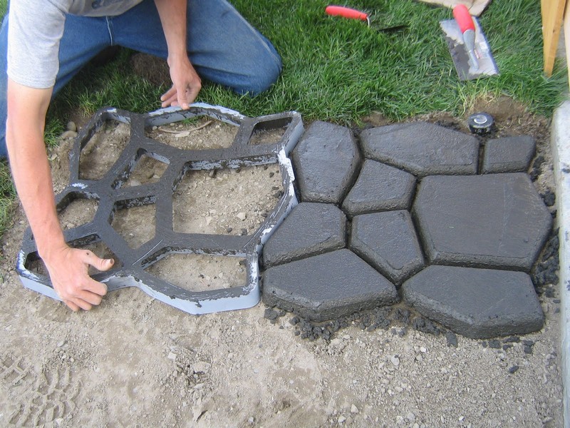 DIY_Cobble_Stone_Path10