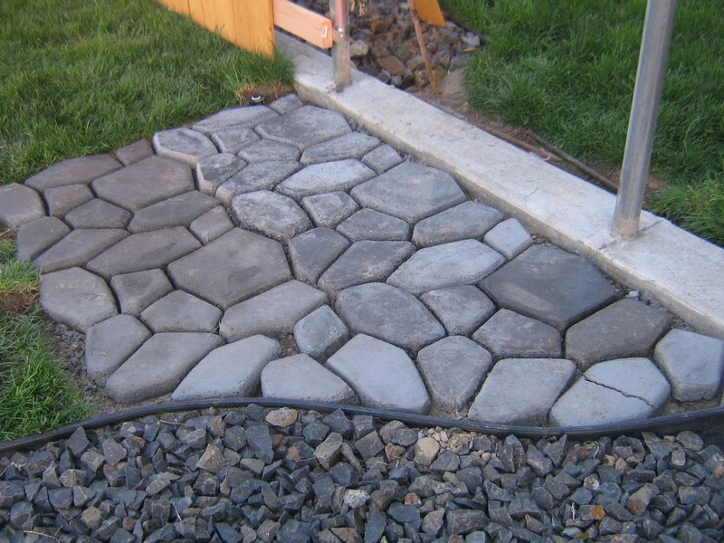 DIY_Cobble_Stone_Path11