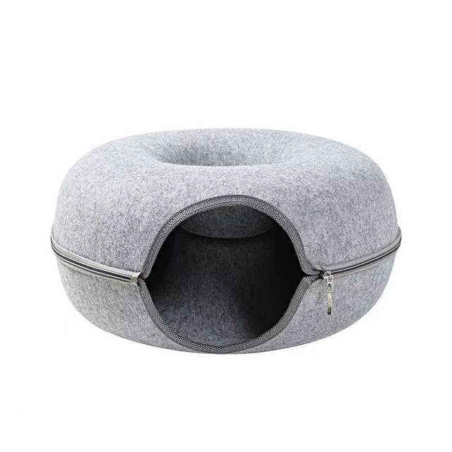 Cat Hole, donuts for kittens