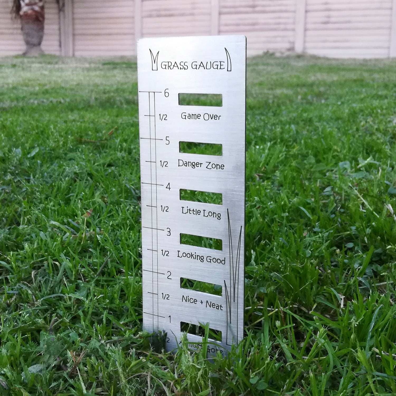 Grass Gauge - Lawn Cutting Guide