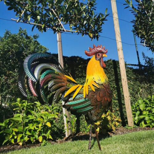 Metal Rooster Garden Statue Outdoor Chicken Sculpture Yard