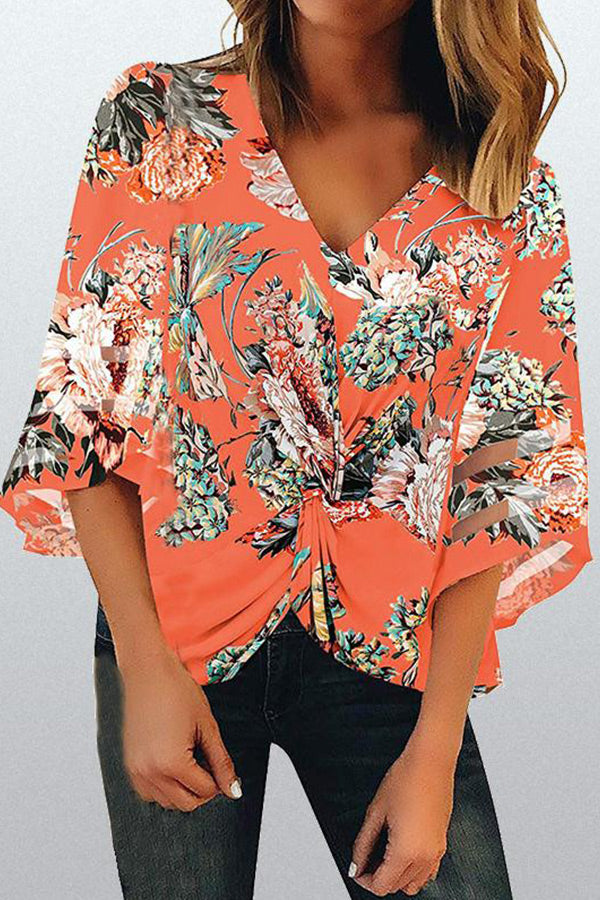 🔥Hot sale-Women's loose flared sleeve V-neck print knotted T-shirt