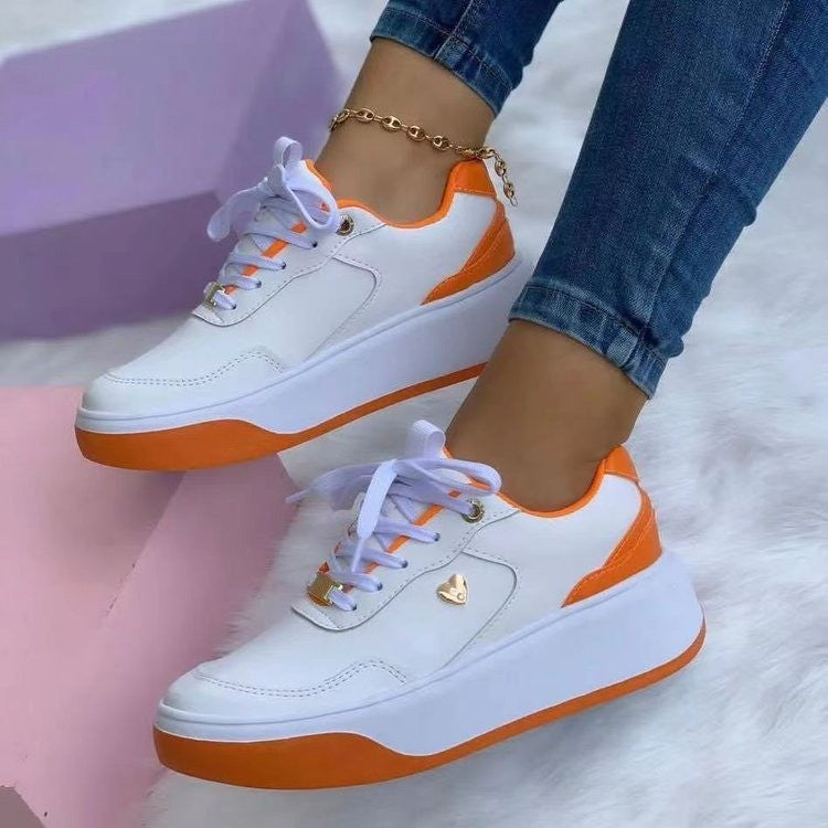 Platform low top women's plus size lace-up sneakers