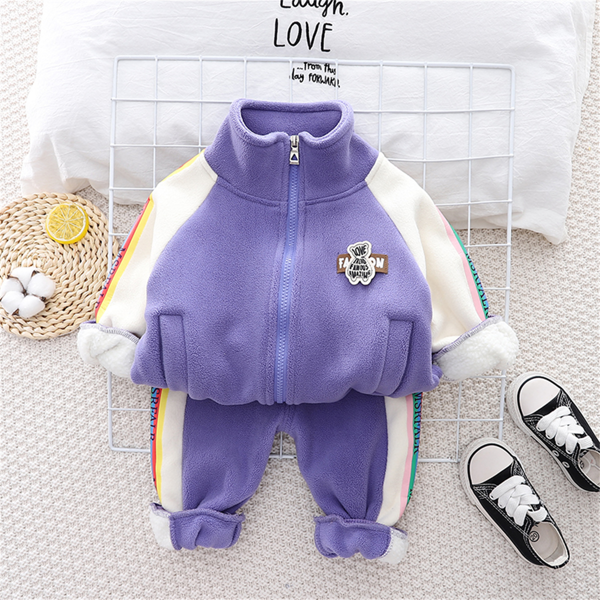 Riolio 2-piece Toddler Girl Color-block Bear Pattern Stand Up Collar Zip-up JACKET & Matching Pants 