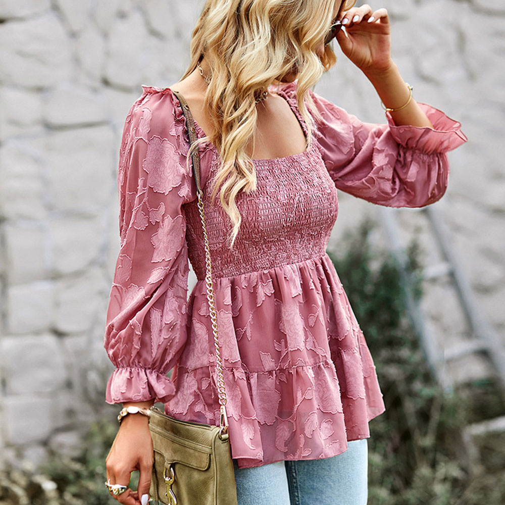 Szyfonowa bluzka z kwadratowym dekoltem