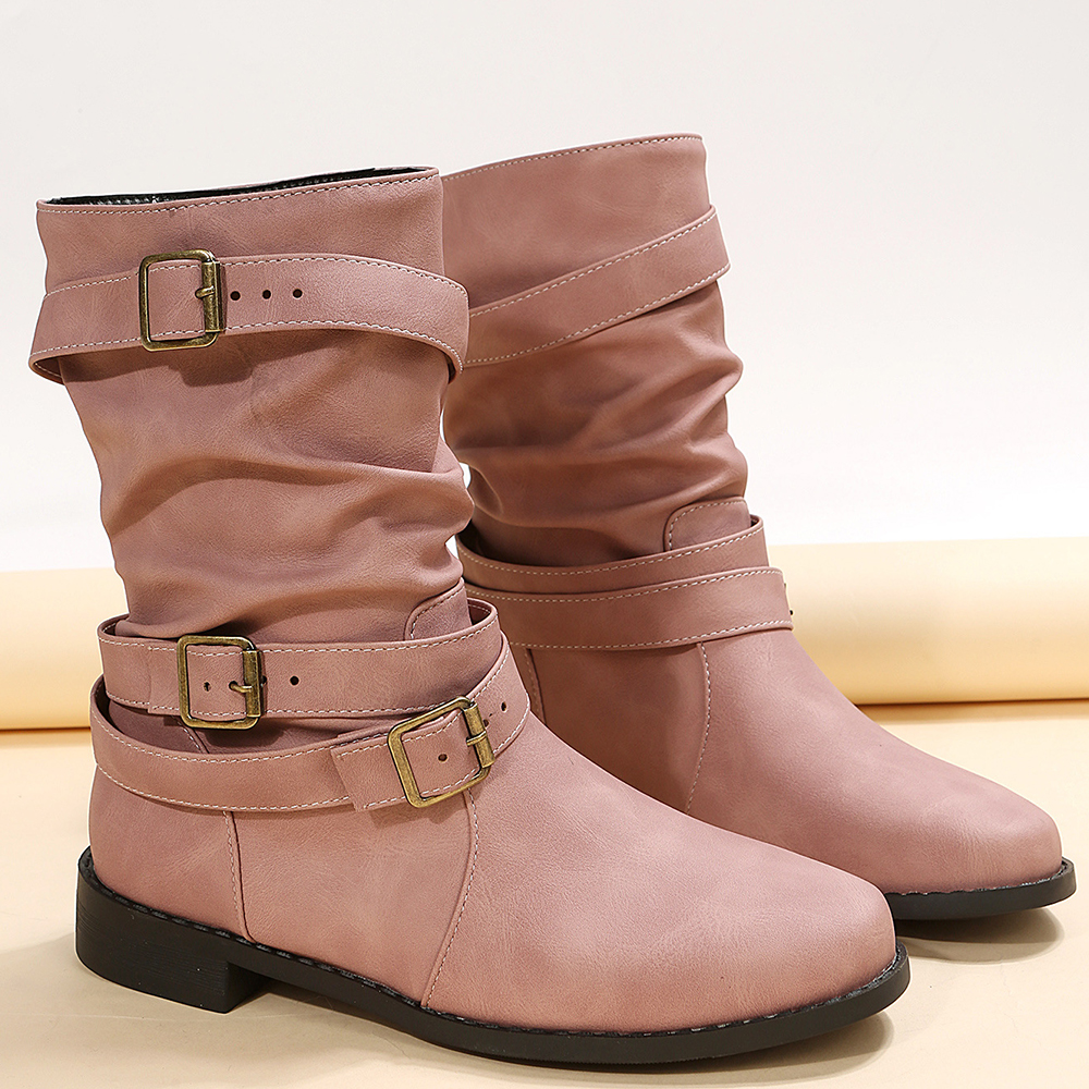 Kozaki Martin z klamrą w stylu vintage