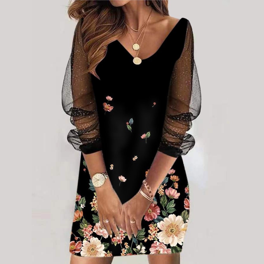 Elegancka Sukienka z Przezroczystymi Rękawami