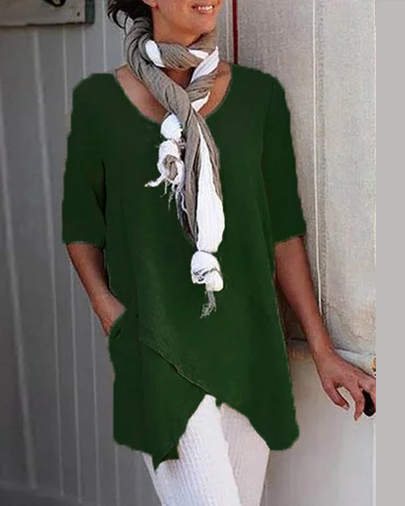 Asymetryczna bluzka w jednolitym kolorze