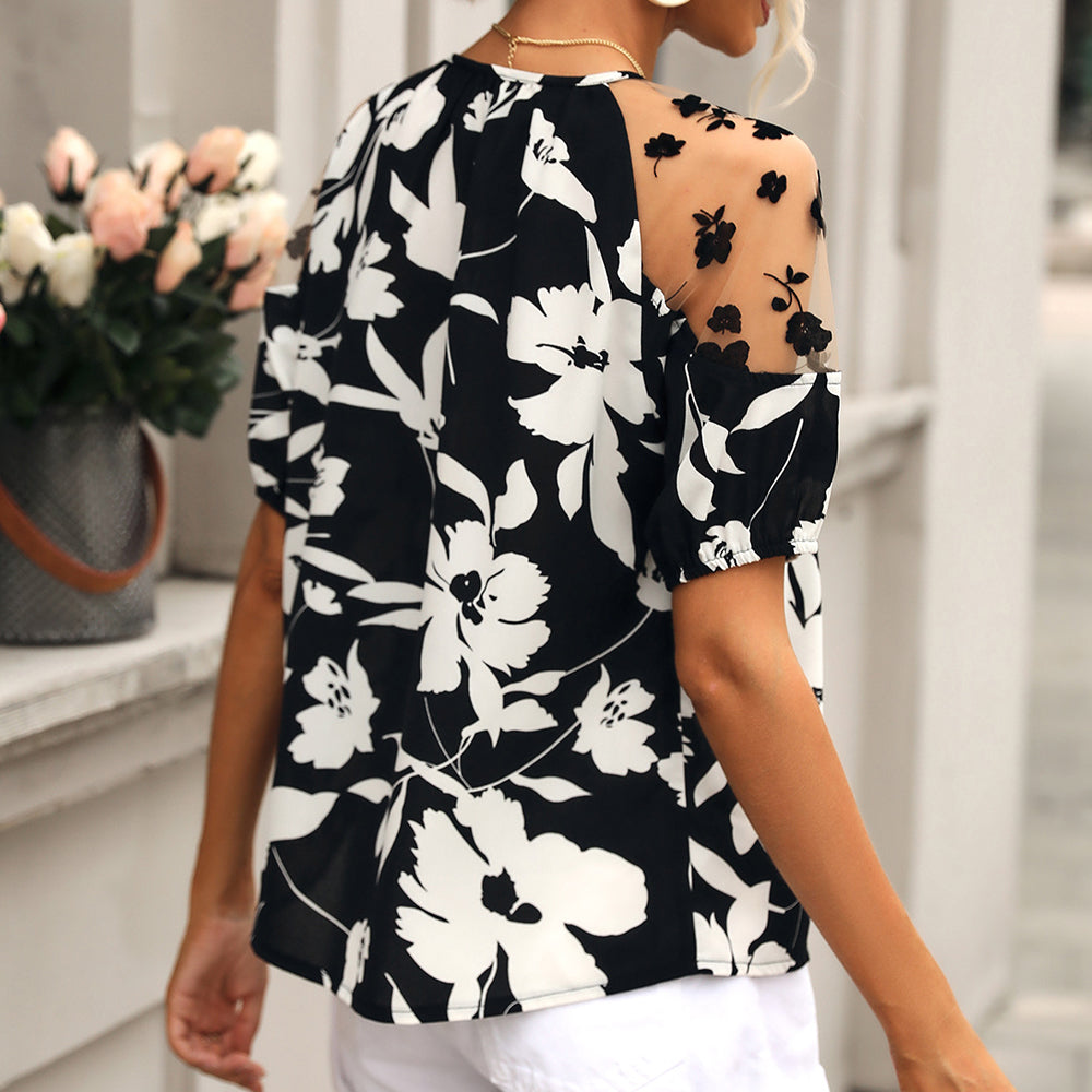 Szyfonowy top z koronkowymi panelami