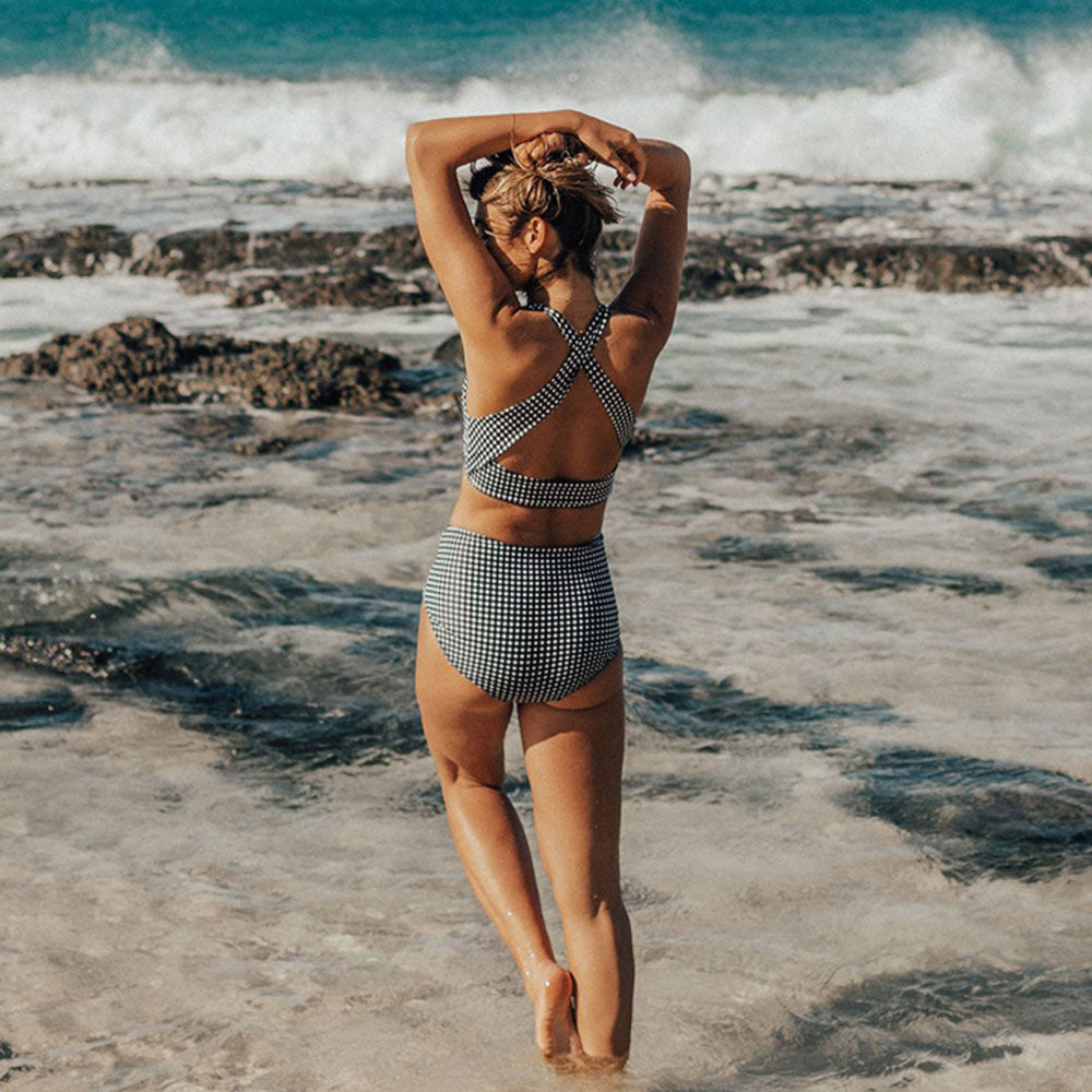 bikini w kratkę