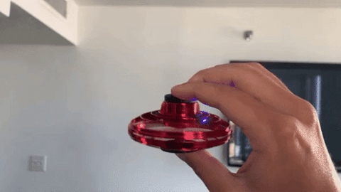 gif flying spinneur de Le Fly Spinneur