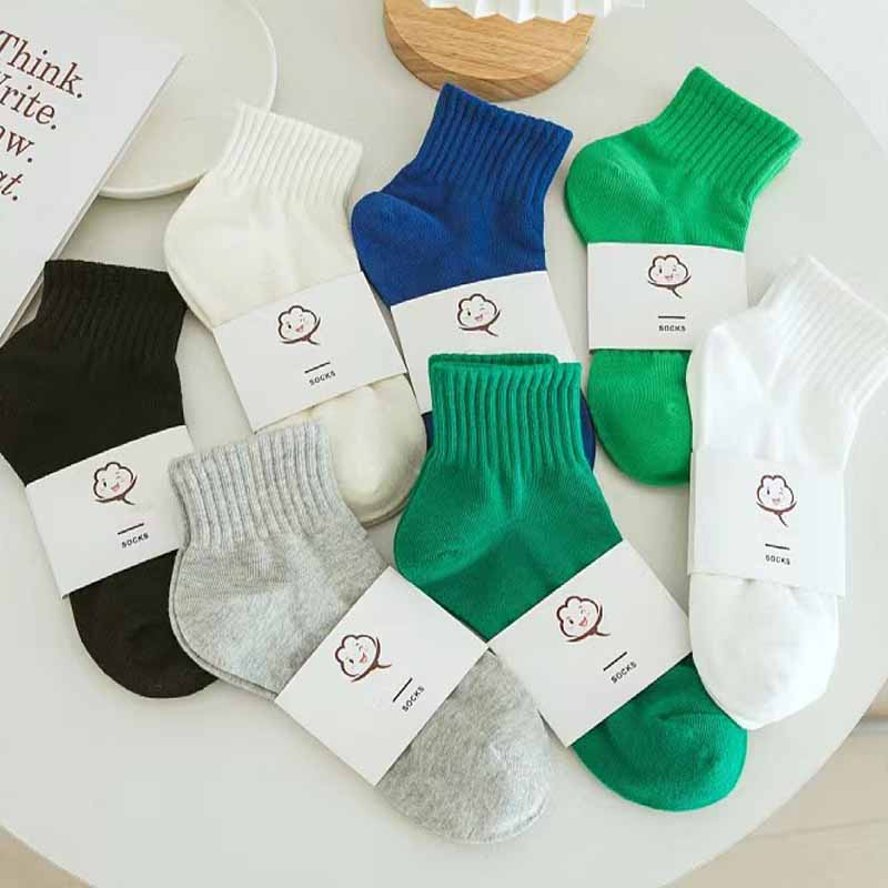 Women Solid Color Cotton Socks