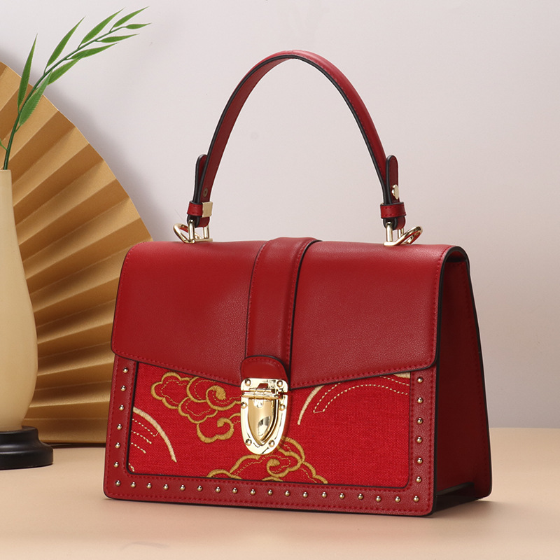 Chinese Style Embroidered Shoulder Bag