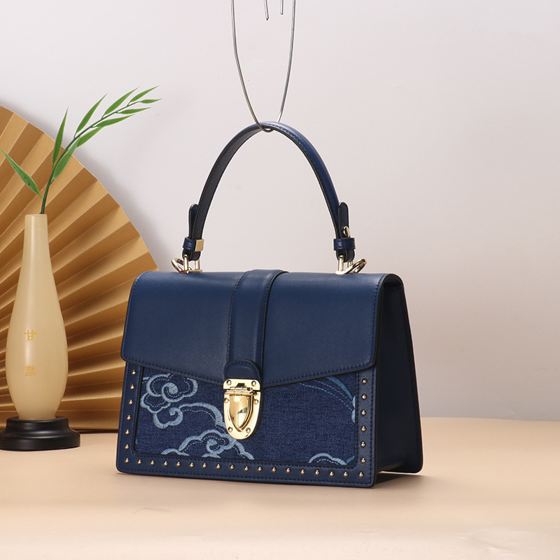 Chinese Style Embroidered Shoulder Bag