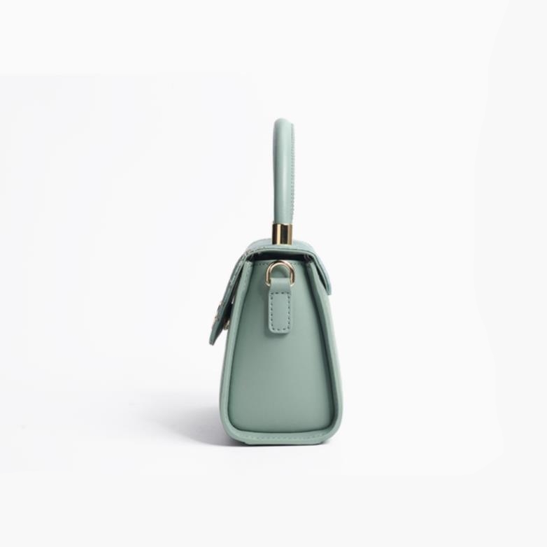 Chinese Style Embroidered Shoulder Bag