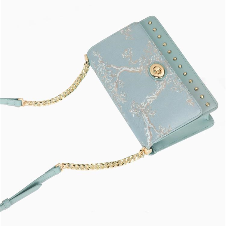 Chinese Style Embroidered Message Bag