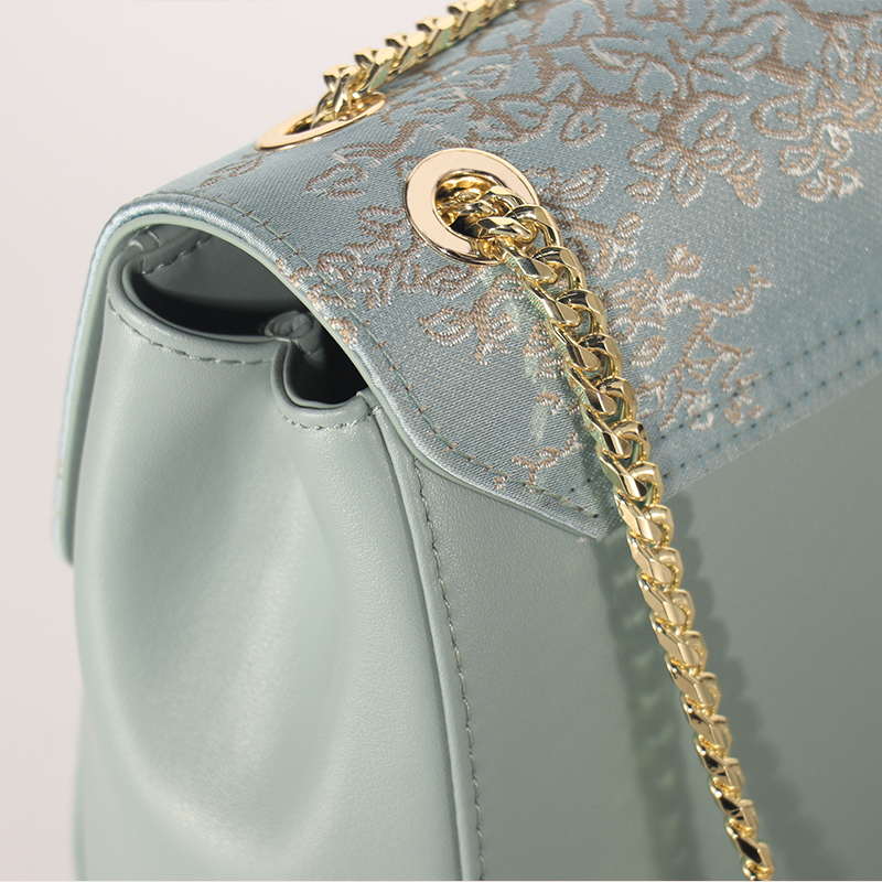 Chinese Style Embroidered Message Bag